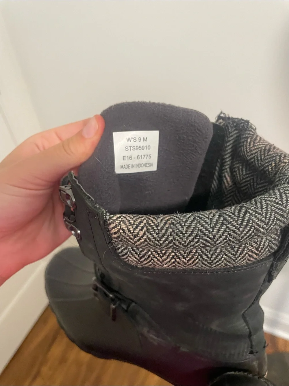 Women’s Sperry Duck Boots